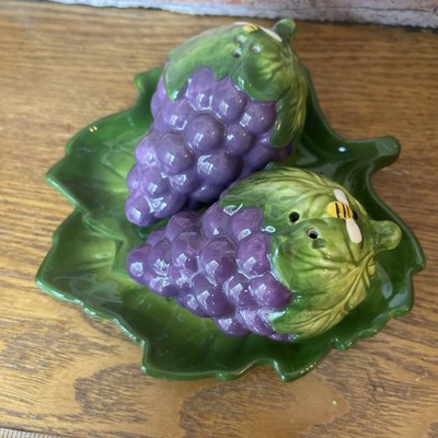 Martha Stewart Cute Purple Grape with Bees Ceramic Salt and Pepper Shakers