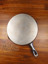 Chicago Hardware Foundry #8 Cast Iron Skillet Hammered Nickel Restored Vintage