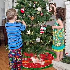 Christmas Tree Skirt 48 Inches Christmas Tree Decorations Red and Green Plaid Ch