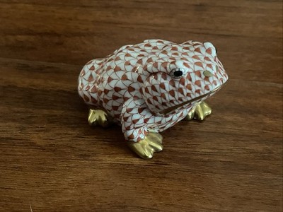 Herend 15321 Frog Toad Bullfrog Rust Fishnet Porcelain Hungary 24k Gold Accents