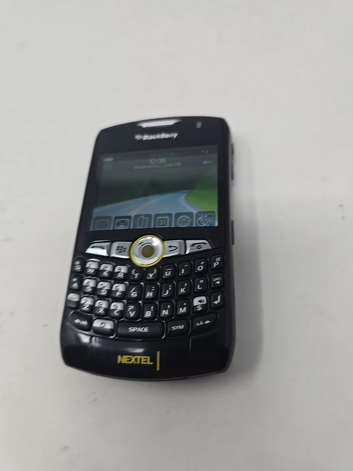 NEXTEL Blackberry Curve 8350i Smartphone - Black   - Image 2 of 4