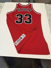 Grey Flannel's Basketball Hall of Fame Induction Auction Results 5