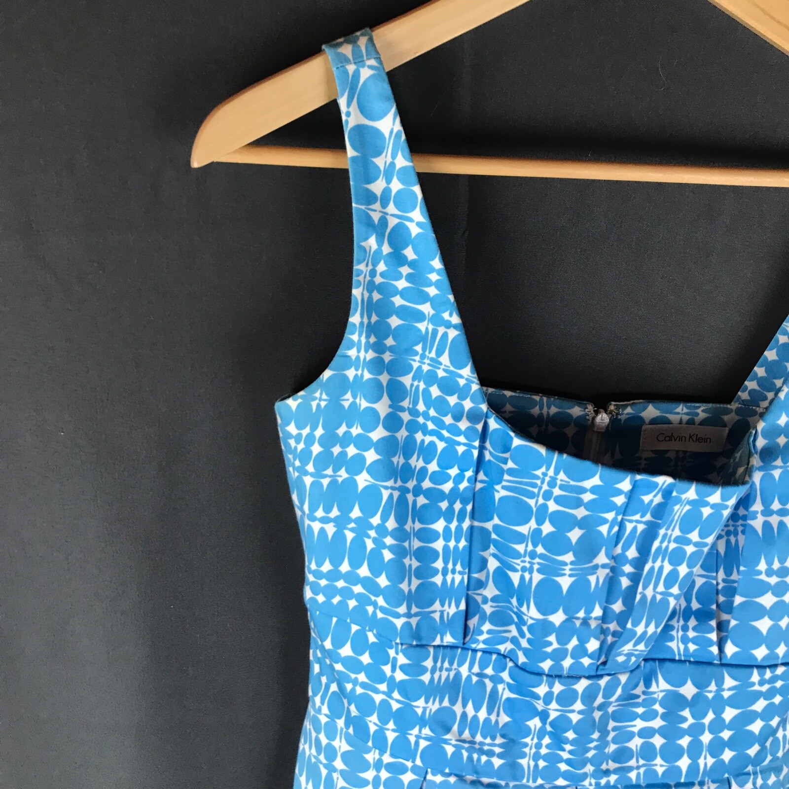 Calvin Klein Blue White Circles Sleeveless Sheath Dress See Photos/Description thumbnail 2