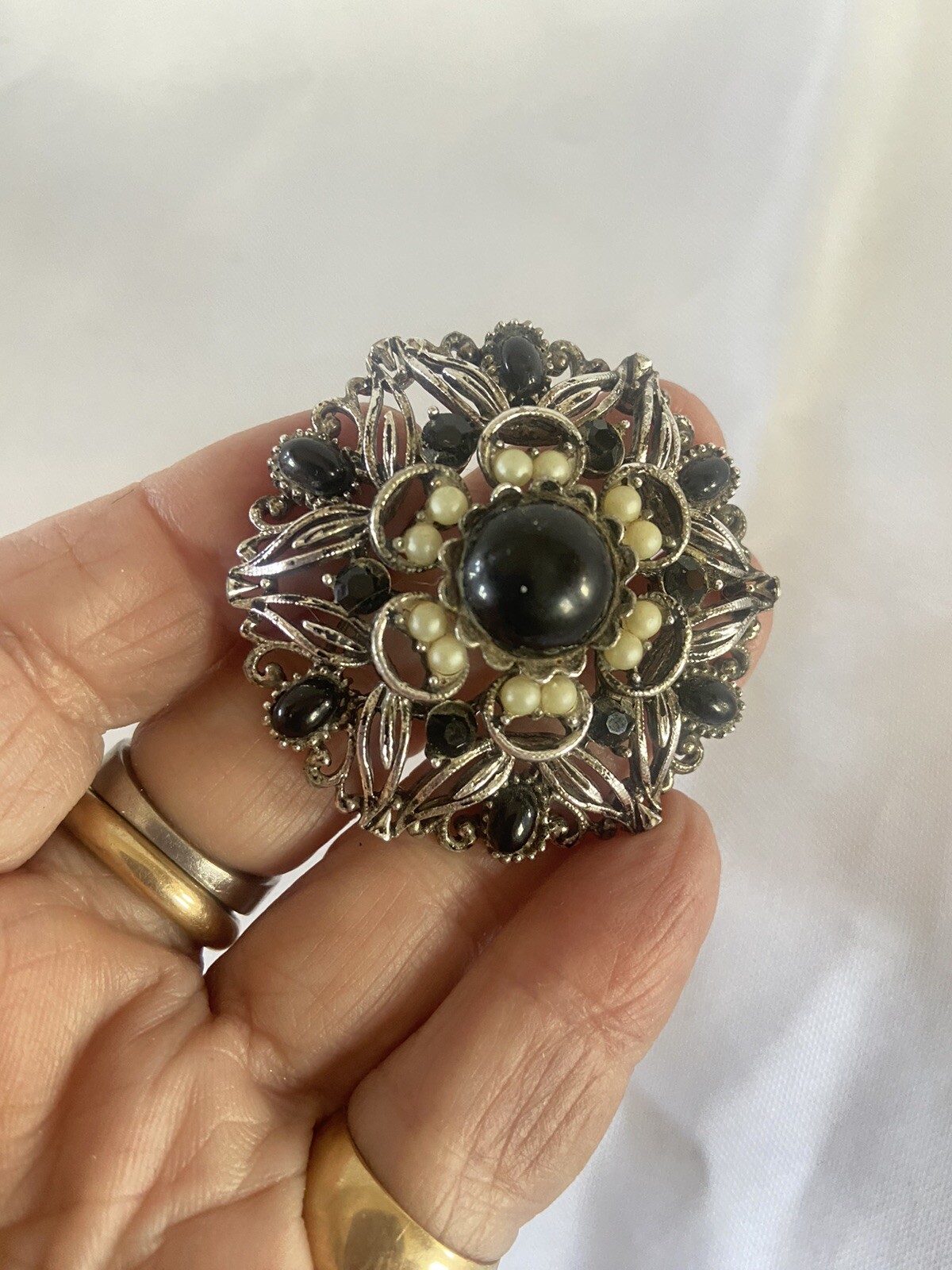 PRETTY DESIGNER SIGNED LISNER BLACK CABACHON & PE… - image 3