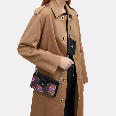 NWT Coach CL665 Poppy Crossbody Signature Canvas With Rose Print