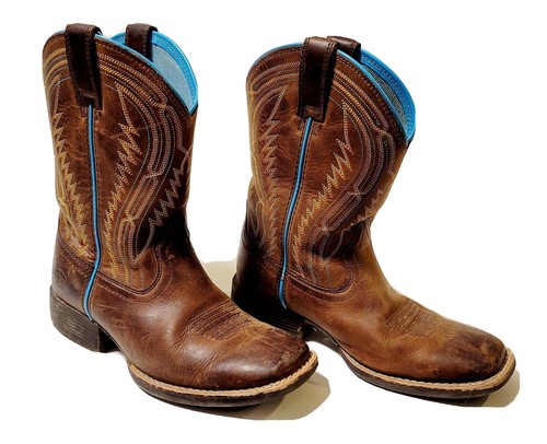 ariat chute boss