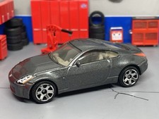 Modellino diorama Nissan 350z Coupè 2003-2009 grigio JDM importazione scala 1/64