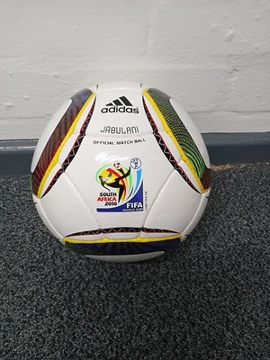Adidas Jabulani Fußball WM 2010