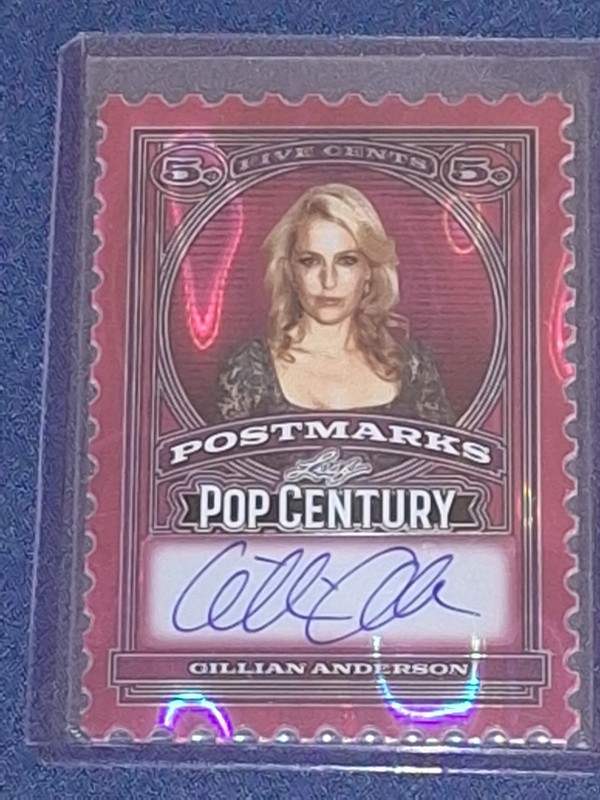 2026 Leaf Pop Century auto card of Gillian Anderson #'d 1/1