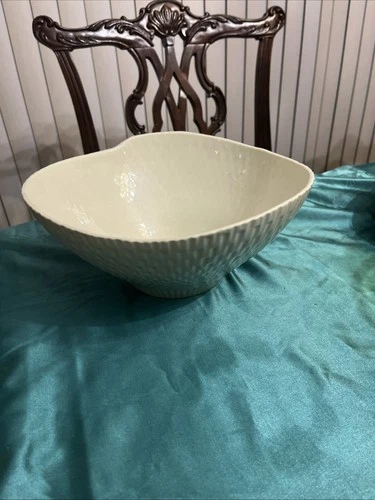 MCM LARGE RED WING CAPISTRANO 10" SALAD SERVING BOWL BASKET WEAVE