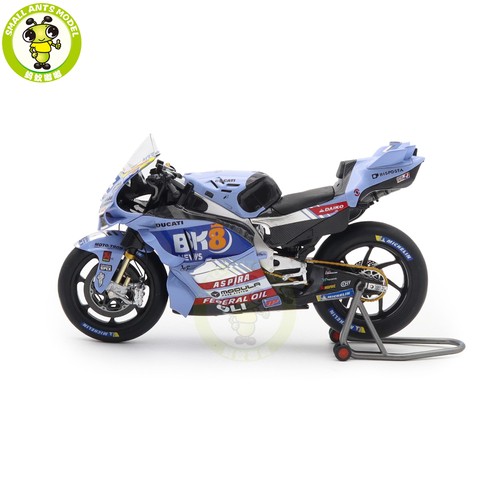 Modellino moto pressofuso 1/12 Kiloworks TEAM BK8 Gresini MOTOGP Ducati SpainGP - Foto 5 di 25