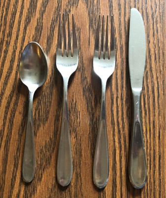 Cambridge Stainless LINDSAY Teaspoon Forks & Dinner Knife 4-Pieces