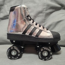 Adidas - Mujer Talla 5.5 - Superstar 82 Patín - Plateado Metálico