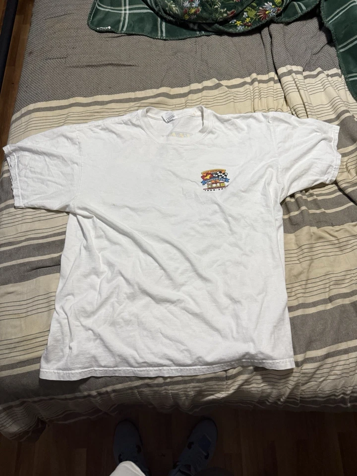 camiseta corbeta blanca Foto 2 de 2