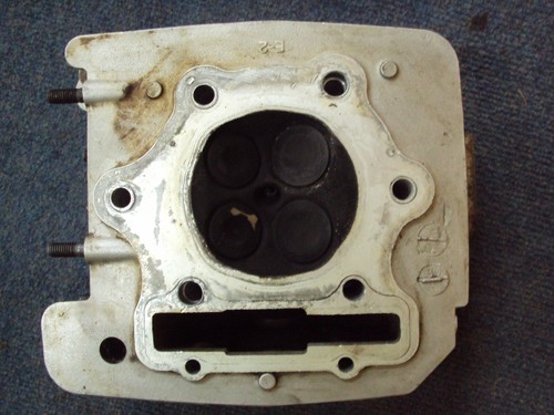 Honda ATC 350x Fourtrax 350 Head 85 86 87 88 89 - Picture 5 of 5
