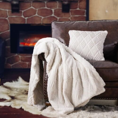 BATTILO HOME Luxury Rabbit Ivory Faux Fur Throw Blanket 152 * 200cm with 1 Piece