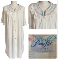 Vtg Leisure Life Terry Cloth Housecoat Robe Lingerie Short Sleeve Snaps Pockets