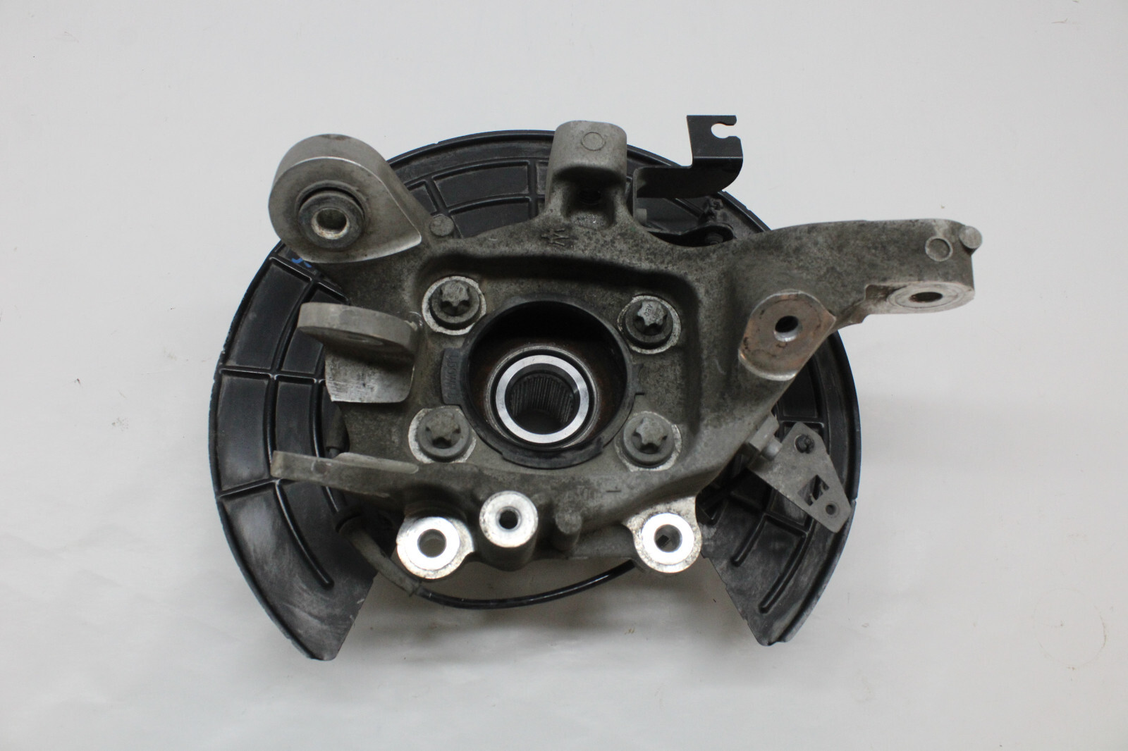 2022 MASERATI LEVANTE MODENA REAR RIGHT SPINDLE KNUCKLE OEM 2018-2023