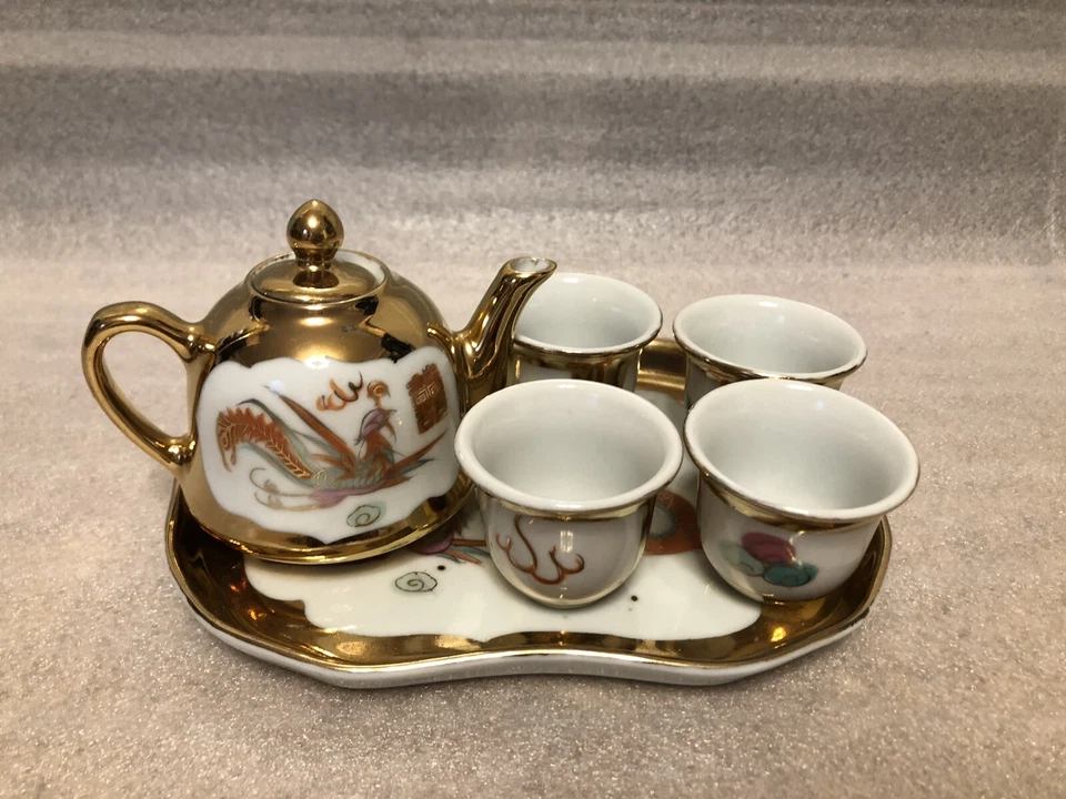 Jingdezhen, juego de camiseta para el emperador, olla, taza, bandeja, antigüedad, productos de lujo chinos Foto 2 de 4