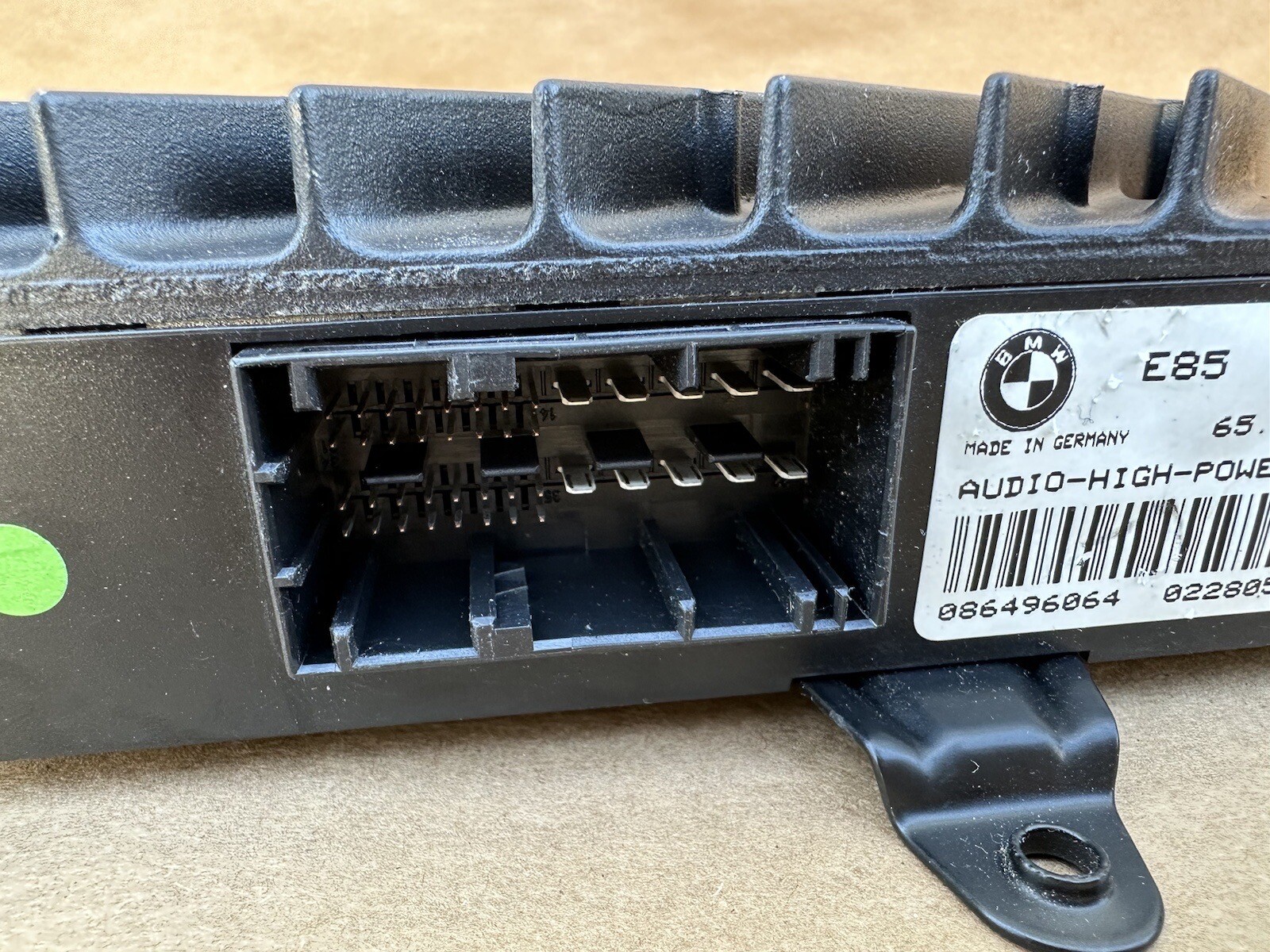 2003-2005 BMW Z4 Lear Radio Amplifier PN 65126929689 for sale  