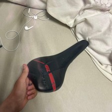 Merida Scrutura 4000 Carbon Composite Sattel Light Schwarz Rot 27cm Neu