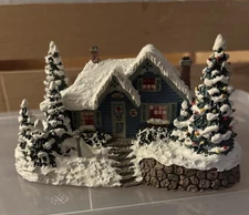 Hawthorne Village 1995 Thomas Kinkade “Home Before Christmas” Sculpture #1448A