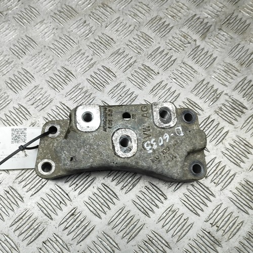 VW SCIROCCO 137, 138 Getriebehalterung 1K0199117AM 2.0 Diesel 103 kW 33943210