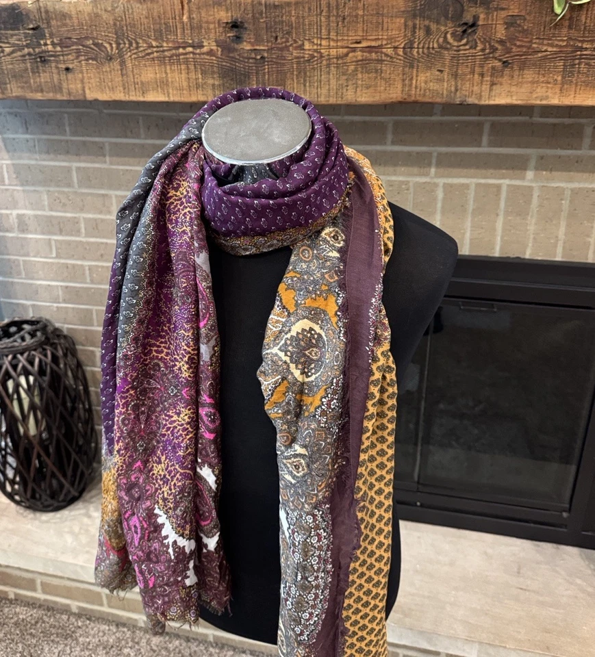 Gucci Mujer Morado Naranja Paisley Gran Tamaño Flecos Modal Seda Bufanda Envoltura Usado en Excelente Condición Foto 2 de 4