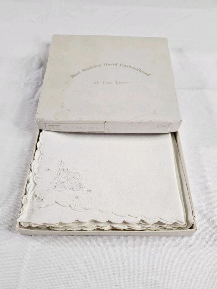 Juego de 5 pañuelos bordados a mano Madeira Portugal de colección caja original defecto leer Foto 4 de 4