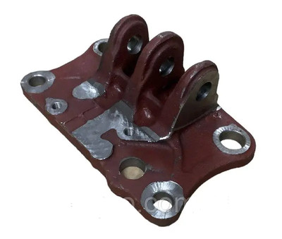 Bracket for fastening the ЦС-100 MTZ hydraulic cylinder (70-4605017-A)
