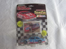 1992 Racing Champions NASCAR Stock Car with Collectors Card: Richard Petty NIP