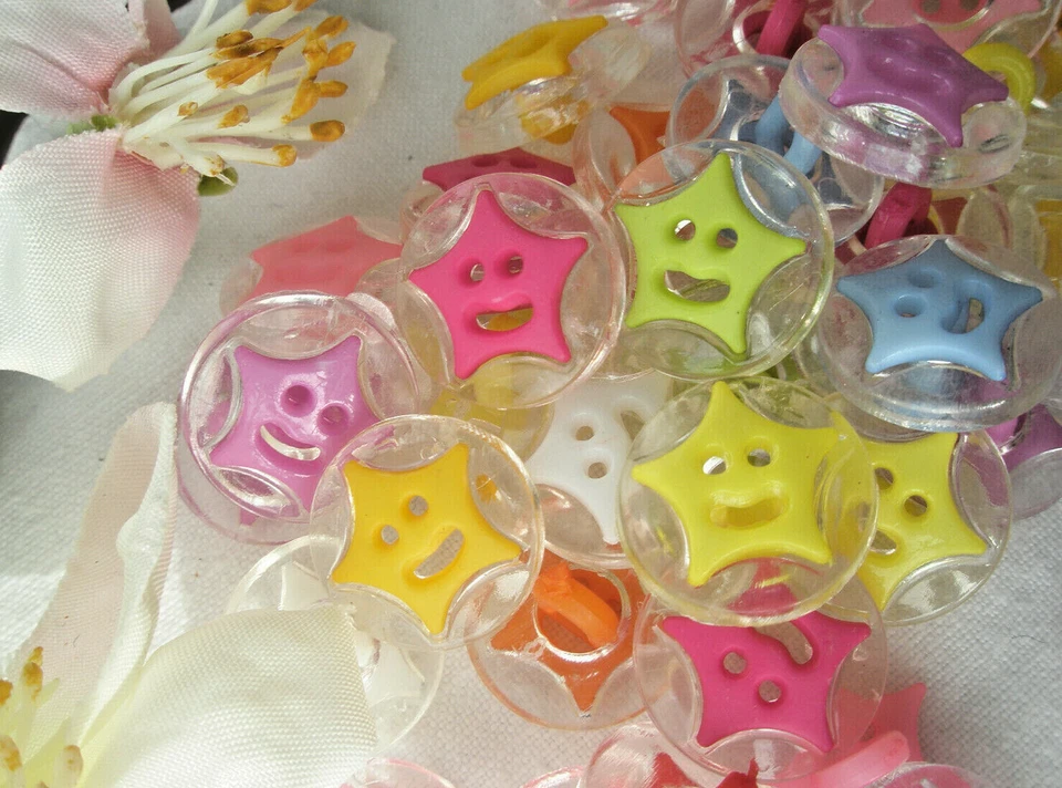 10x Knopf fröhlicher Stern 14mm rund bunt mix Kinder Knöpfe Ösenknöpfe Öse Baby - Bild 2 von 4