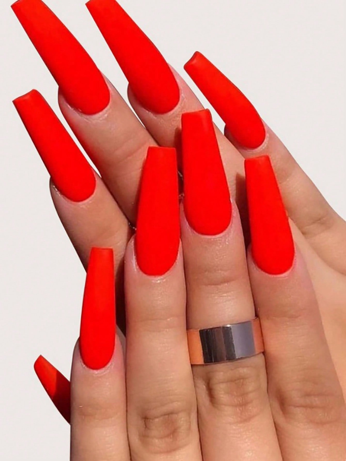 24pcs Solid Red Long False Nails Press On Nails Glue On Nails Stick On