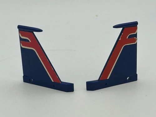 Vintage Transformers G1 1984 Starscream Vertical Fin Stabilizer Left/Right Set