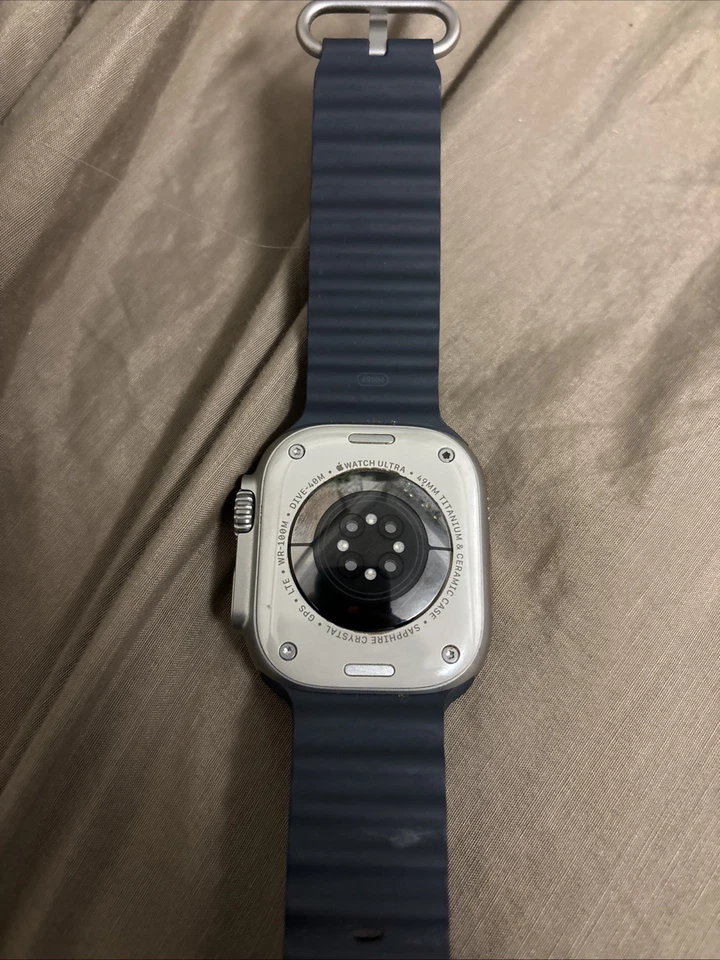 Apple Watch Ultra 49mm Titanium Case with Black/Gray Trail Loop Band (GPS + Cell - Image 3 of 4