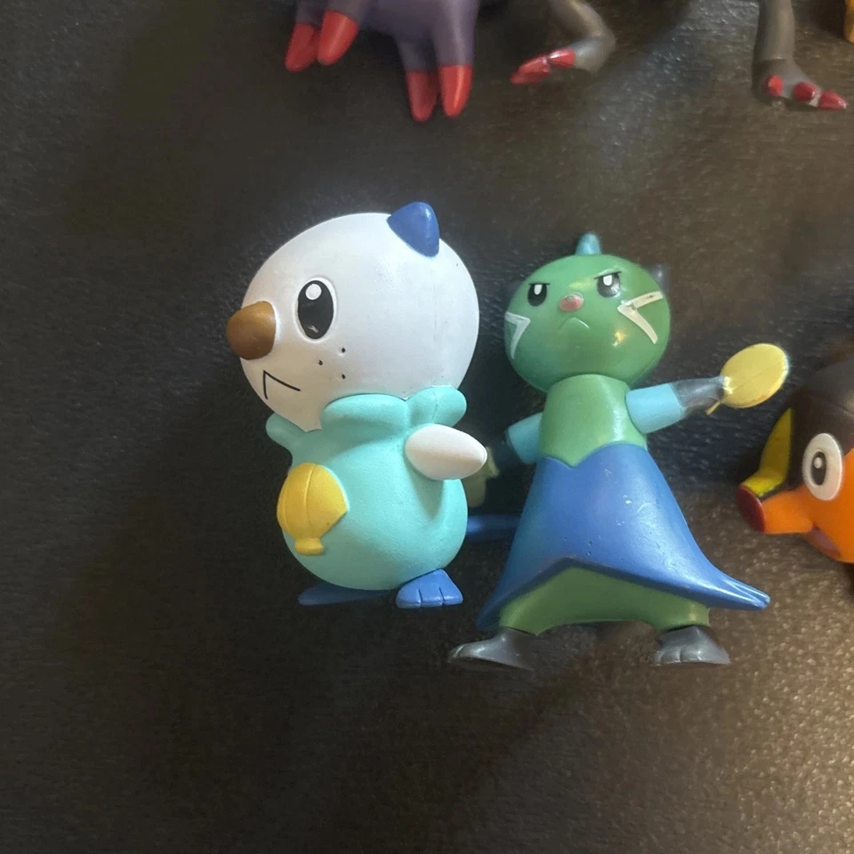 Lot of 19 Pokemon Black & White Nintendo Jakks Pacific 2011 WORKING POKEDEX! - Image 2 of 4