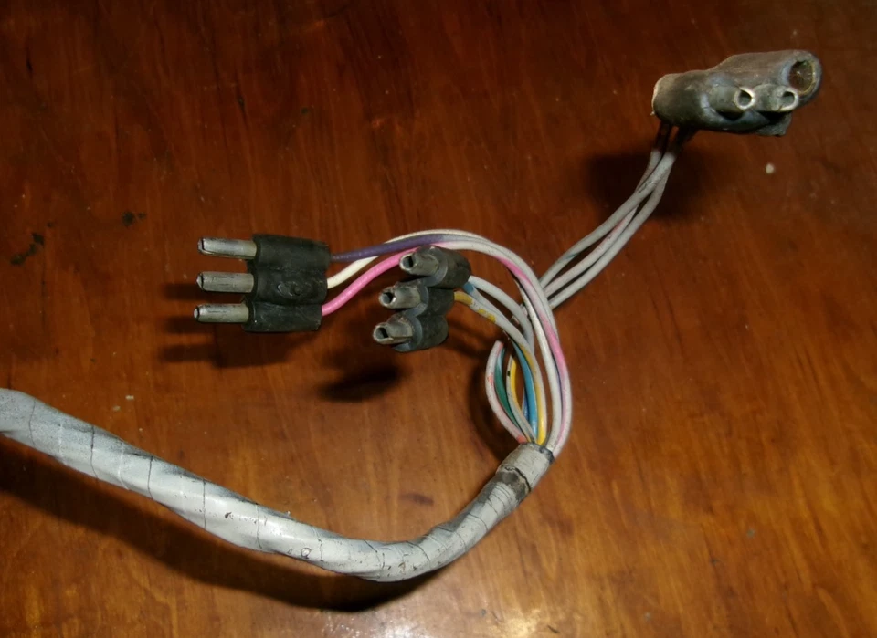 1963 Cadillac Steering Column Assembly Non-Tilt Original OEM Includes NSS - Image 3 of 4