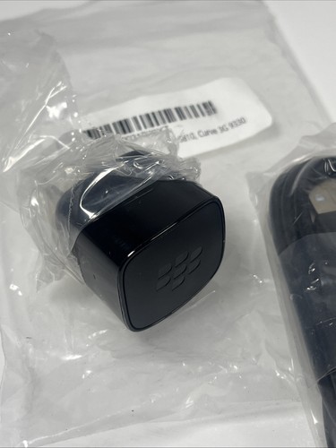 Original OEM Blackberry Home Wall AC Charger Adapter w/ Micro USB Curve 9330 - Picture 2 of 4