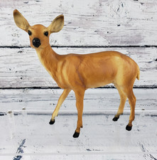 Vintage 1970s  Breyer Deer Doe White Tail