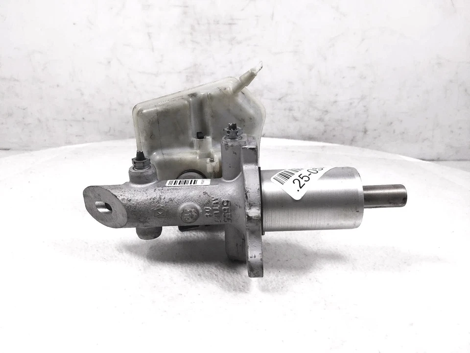 2007-2009 Mercedes-Benz E320 Brake Booster Master Cylinder 006-430-17-01 - Image 3 of 4
