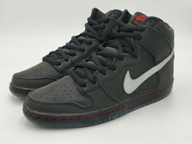 nike sb raging bull