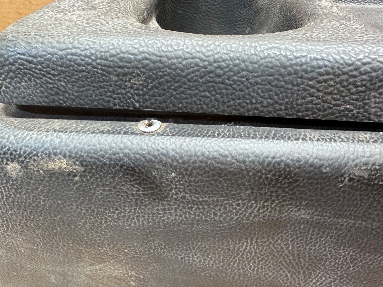 7690 Jeep Wrangler YJ CJ OEM Interior Center Console Black Factory CJ7