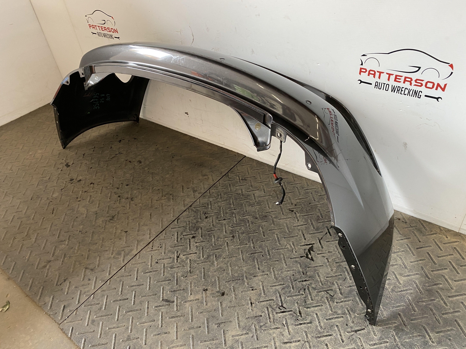 08-19 MASERATI GRANTURISMO REAR BUMPER COVER GRIGIO GRANITO METALLIC 672
