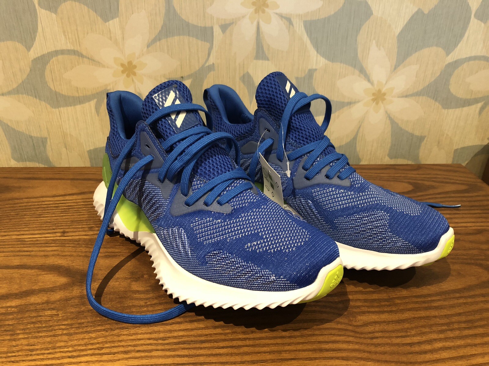 boys adidas shoes size 6