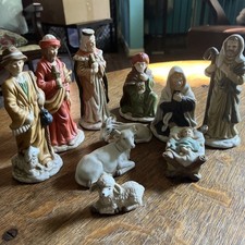 Vintage Nativity 10 Piece Set Christmas Ceramic Hand Painted Original Box