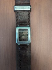 Guess men's brown leather watch.quartz,battery,water-resist & Analog dress watch