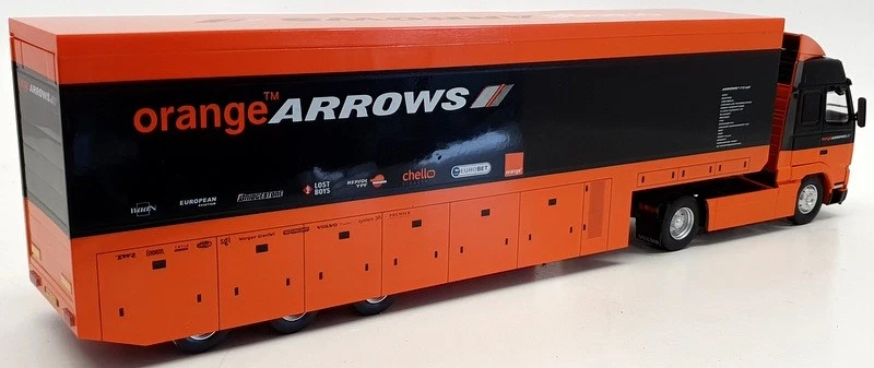 IXO/Altaya 1/43 Model Truck IX2503 - Volvo FH12 Orange Arrows - Image 2 of 4