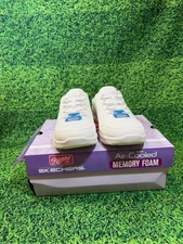 Skechers Easy Going Mypace - White -Women Size 11-100860 NEW