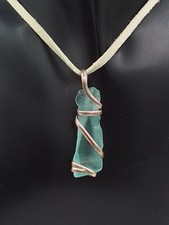 16"  2" EXTEND SEA GLASS WIRE WRAPPED PENDANT WHITE LEATHER CORD VTG NECKLACE
