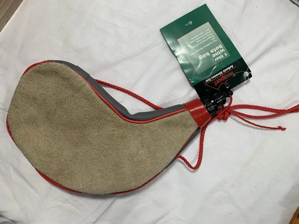 NUEVO CON ETIQUETAS TEXSPORT 1 litro/33,8 oz bolsa Bota piel de vino hecha en España cuero #14420 Foto 2 de 4